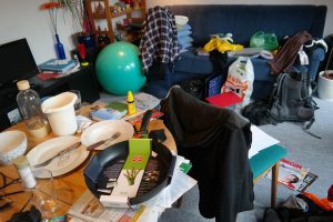 Clutter-Cleaning-Home